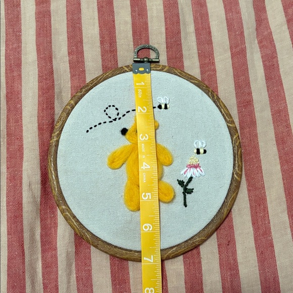 Winnie the Pooh and friends felt needle embroidery - Picture 8 of 11